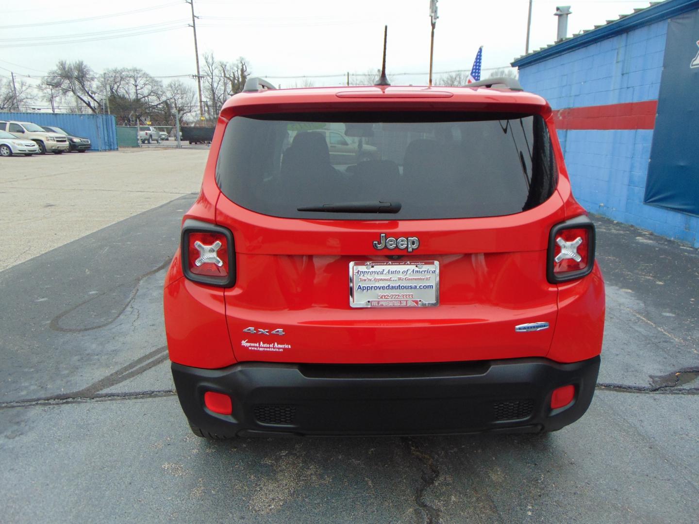 2015 Red JEEP RENEGADE (ZACCJBBT0FP) , located at 2105 Dixie Hwy, Louisville, KY, 40210, (502) 772-3333, 38.220932, -85.795441 - Photo#9