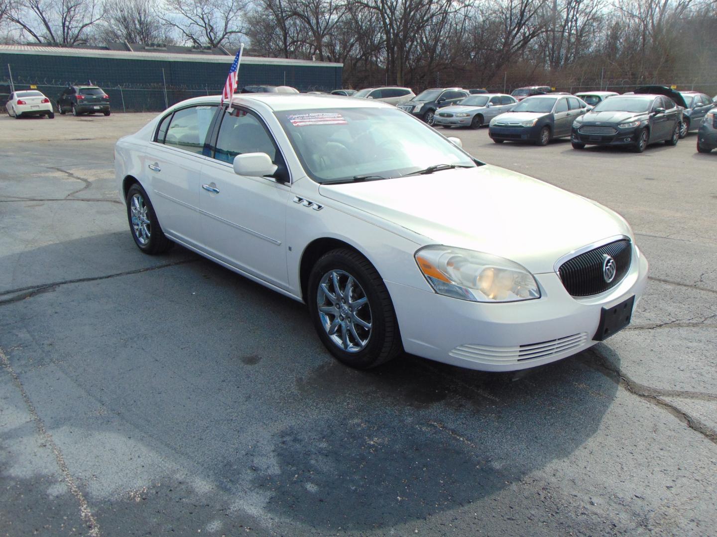 2006 Buick Lucerne (1G4HD57266U) with an V6 3.8 Liter engine, Automatic transmission, located at 2105 Dixie Hwy, Louisville, KY, 40210, (502) 772-3333, 38.220932, -85.795441 - Photo#3