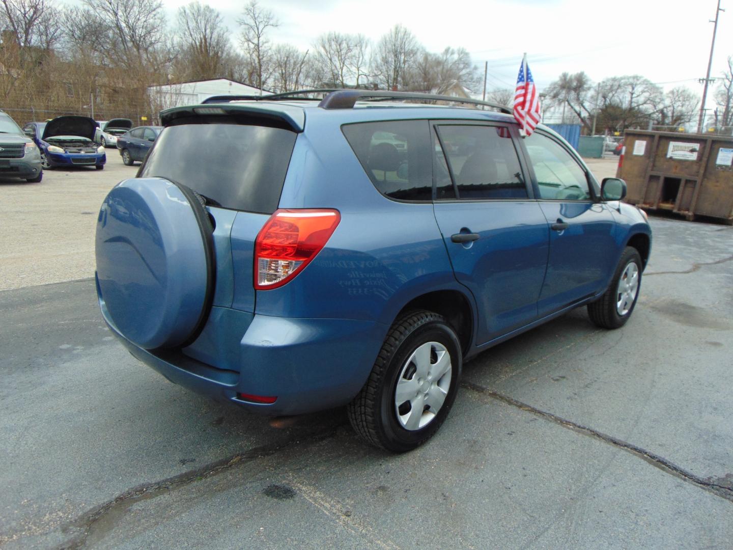 2008 Blue Toyota RAV4 (JTMZD33V386) with an 4-Cyl 2.4 Liter engine, Automatic, 4-Spd transmission, located at 2105 Dixie Hwy, Louisville, KY, 40210, (502) 772-3333, 38.220932, -85.795441 - We're Kentuckiana's Number 1 Buy Here Pay Here and 2nd chance finance dealership! Conveniently located in central Louisville, Kentucky and right across the Ohio river from Southern Indiana we strive to provide clean dependable used cars, trucks, vans and SUV’s with affordable down payments and pay - Photo#6