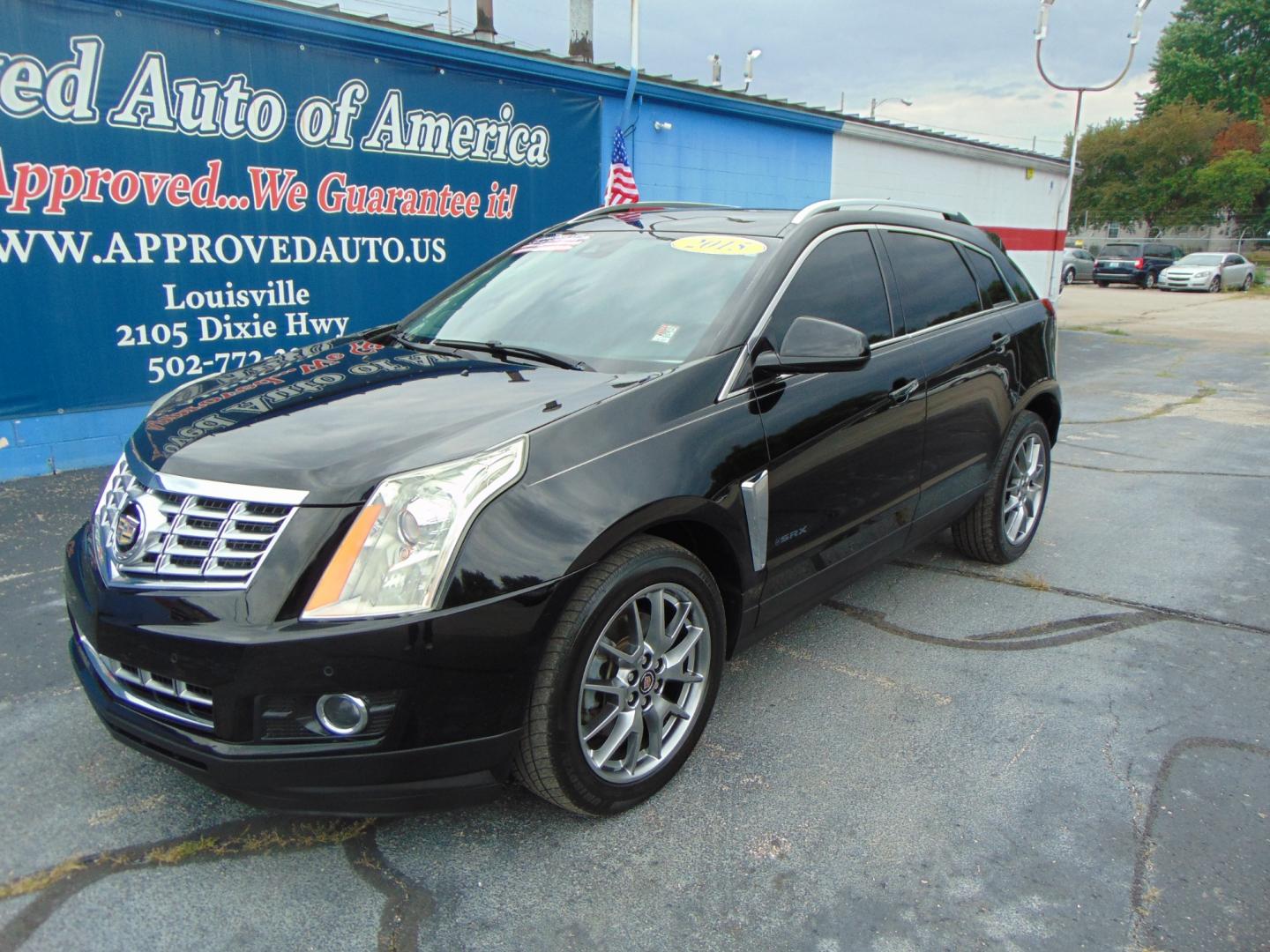 2015 Black Cadillac SRX (3GYFNFE34FS) with an V6 3.6 Liter engine, Automatic, 6-Spd w/Overdrive and TAPshift transmission, located at 2105 Dixie Hwy, Louisville, KY, 40210, (502) 772-3333, 38.220932, -85.795441 - Unable to interpret response, please check raw response - Photo#1