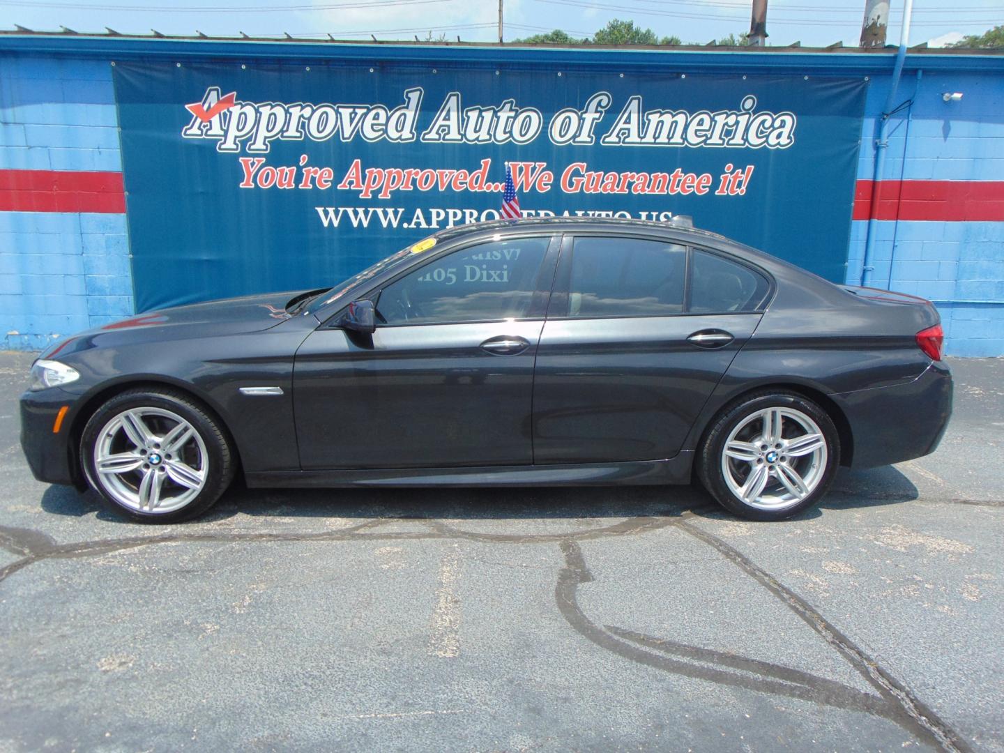 2012 Gray BMW 5 Series (WBAFR7C54CC) with an 6-Cyl Turbo 3.0 Liter engine, Auto 8-Spd Stptrnc Spt MM transmission, located at 2105 Dixie Hwy, Louisville, KY, 40210, (502) 772-3333, 38.220932, -85.795441 - We're Kentuckiana's Number 1 Buy Here Pay Here and 2nd chance finance dealership! Conveniently located in central Louisville, Kentucky and right across the Ohio river from Southern Indiana we strive to provide clean dependable used cars, trucks, vans and SUV’s with affordable down payments and pay - Photo#0