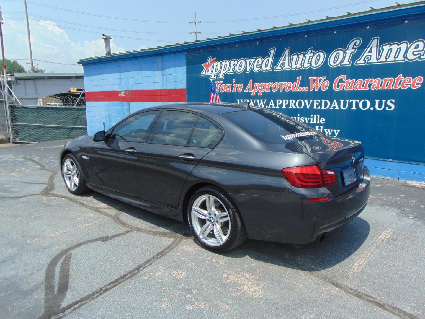 2012 Gray BMW 5 Series (WBAFR7C54CC) with an 6-Cyl Turbo 3.0 Liter engine, Auto 8-Spd Stptrnc Spt MM transmission, located at 2105 Dixie Hwy, Louisville, KY, 40210, (502) 772-3333, 38.220932, -85.795441 - We're Kentuckiana's Number 1 Buy Here Pay Here and 2nd chance finance dealership! Conveniently located in central Louisville, Kentucky and right across the Ohio river from Southern Indiana we strive to provide clean dependable used cars, trucks, vans and SUV’s with affordable down payments and pay - Photo#23