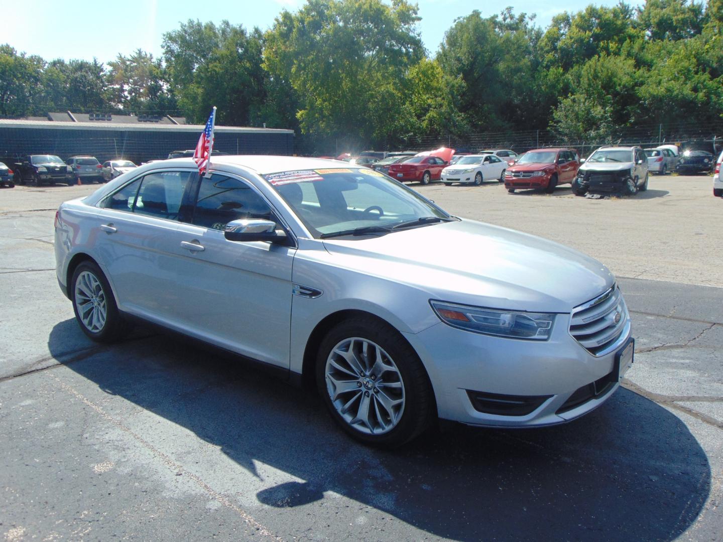 2013 Silver Ford Taurus (1FAHP2F8XDG) with an V6 3.5 Liter engine, Auto, 6-Spd w/SelShft transmission, located at 2105 Dixie Hwy, Louisville, KY, 40210, (502) 772-3333, 38.220932, -85.795441 - We're Kentuckiana's Number 1 Buy Here Pay Here and 2nd chance finance dealership! Conveniently located in central Louisville, Kentucky and right across the Ohio river from Southern Indiana we strive to provide clean dependable used cars, trucks, vans and SUV’s with affordable down payments and pay - Photo#6