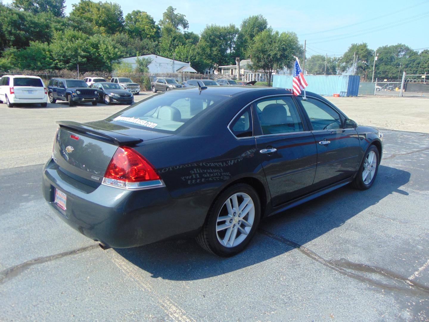 2015 Gray Chevrolet Impala Limited (2G1WC5E36F1) with an V6 3.6 Liter engine, Automatic, 6-Spd transmission, located at 2105 Dixie Hwy, Louisville, KY, 40210, (502) 772-3333, 38.220932, -85.795441 - We're Kentuckiana's Number 1 Buy Here Pay Here and 2nd chance finance dealership! Conveniently located in central Louisville, Kentucky and right across the Ohio river from Southern Indiana we strive to provide clean dependable used cars, trucks, vans and SUV’s with affordable down payments and pay - Photo#18