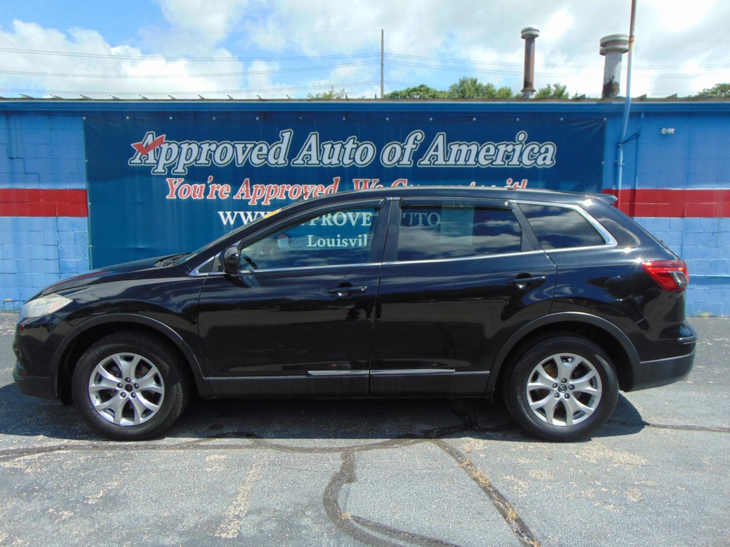 2015 Mazda CX-9 (JM3TB2BV1F0) , located at 2105 Dixie Hwy, Louisville, KY, 40210, (502) 772-3333, 38.220932, -85.795441 - Photo#0