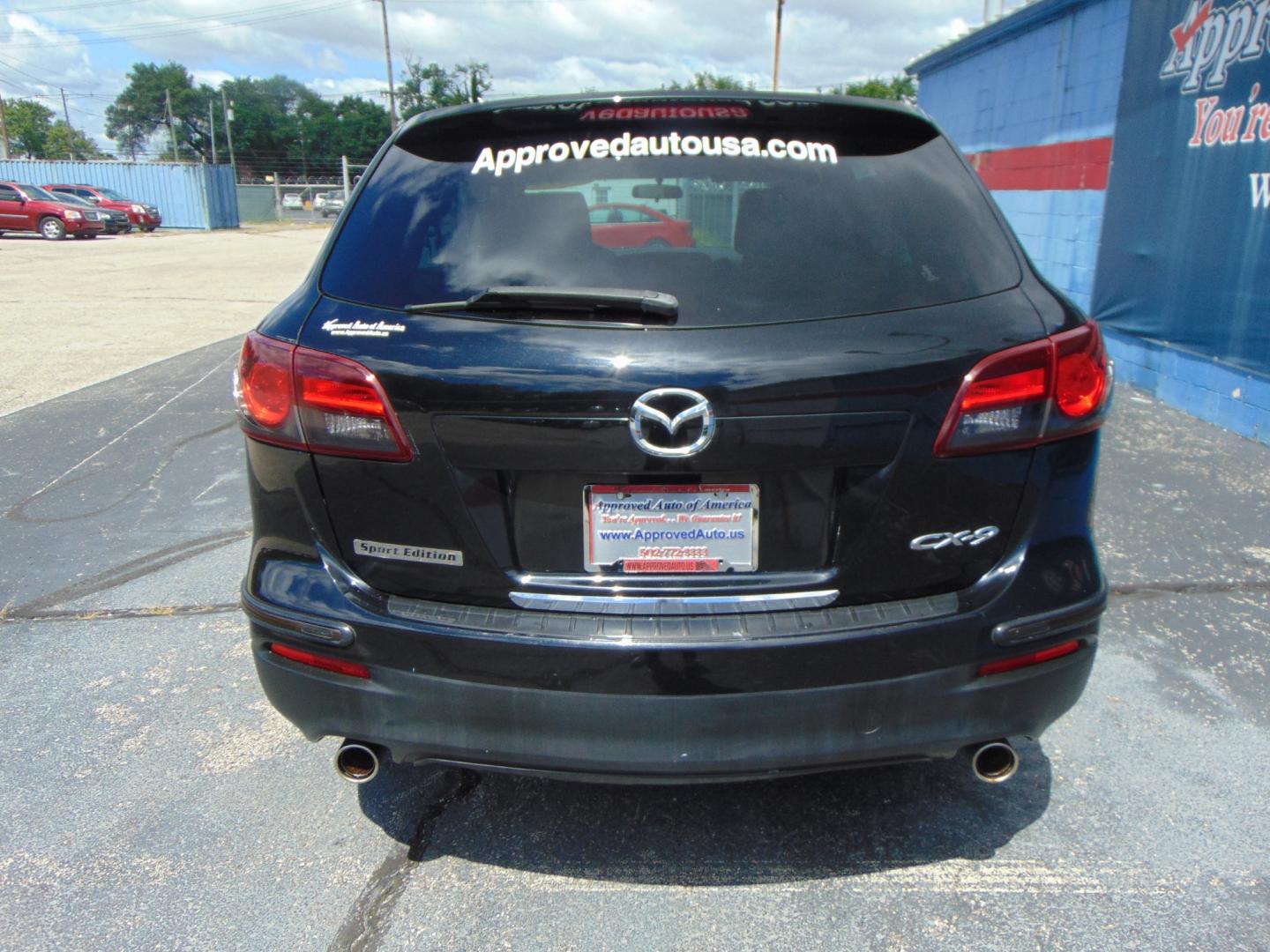 2015 Mazda CX-9 (JM3TB2BV1F0) , located at 2105 Dixie Hwy, Louisville, KY, 40210, (502) 772-3333, 38.220932, -85.795441 - Photo#5