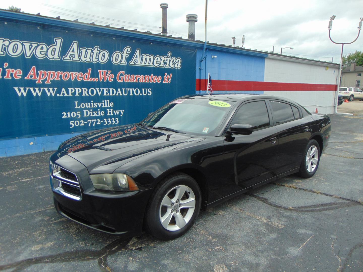 2013 Dodge Charger (2C3CDXBG7DH) , located at 2105 Dixie Hwy, Louisville, KY, 40210, (502) 772-3333, 38.220932, -85.795441 - Photo#1