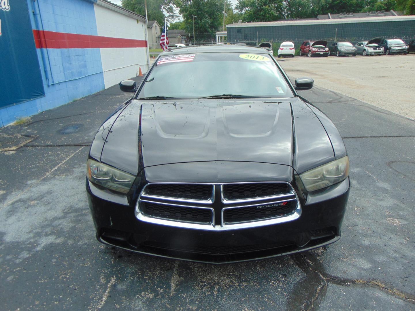 2013 Dodge Charger (2C3CDXBG7DH) , located at 2105 Dixie Hwy, Louisville, KY, 40210, (502) 772-3333, 38.220932, -85.795441 - Photo#2