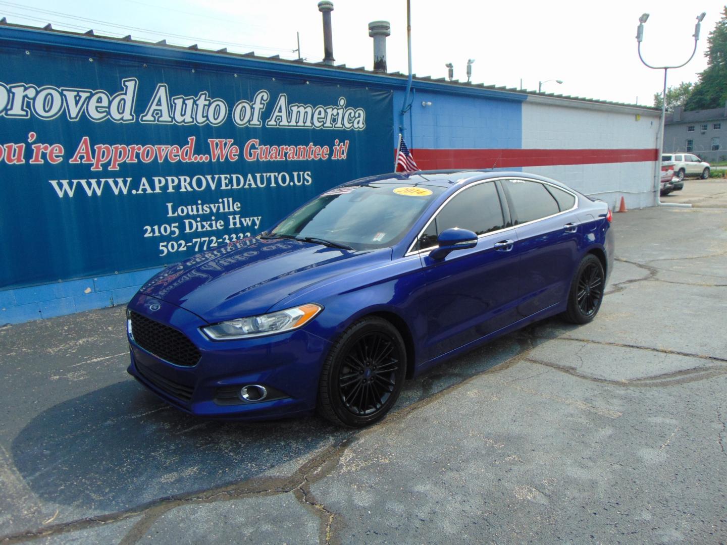 2014 Ford Fusion (3FA6P0HD4ER) , located at 2105 Dixie Hwy, Louisville, KY, 40210, (502) 772-3333, 38.220932, -85.795441 - Photo#1