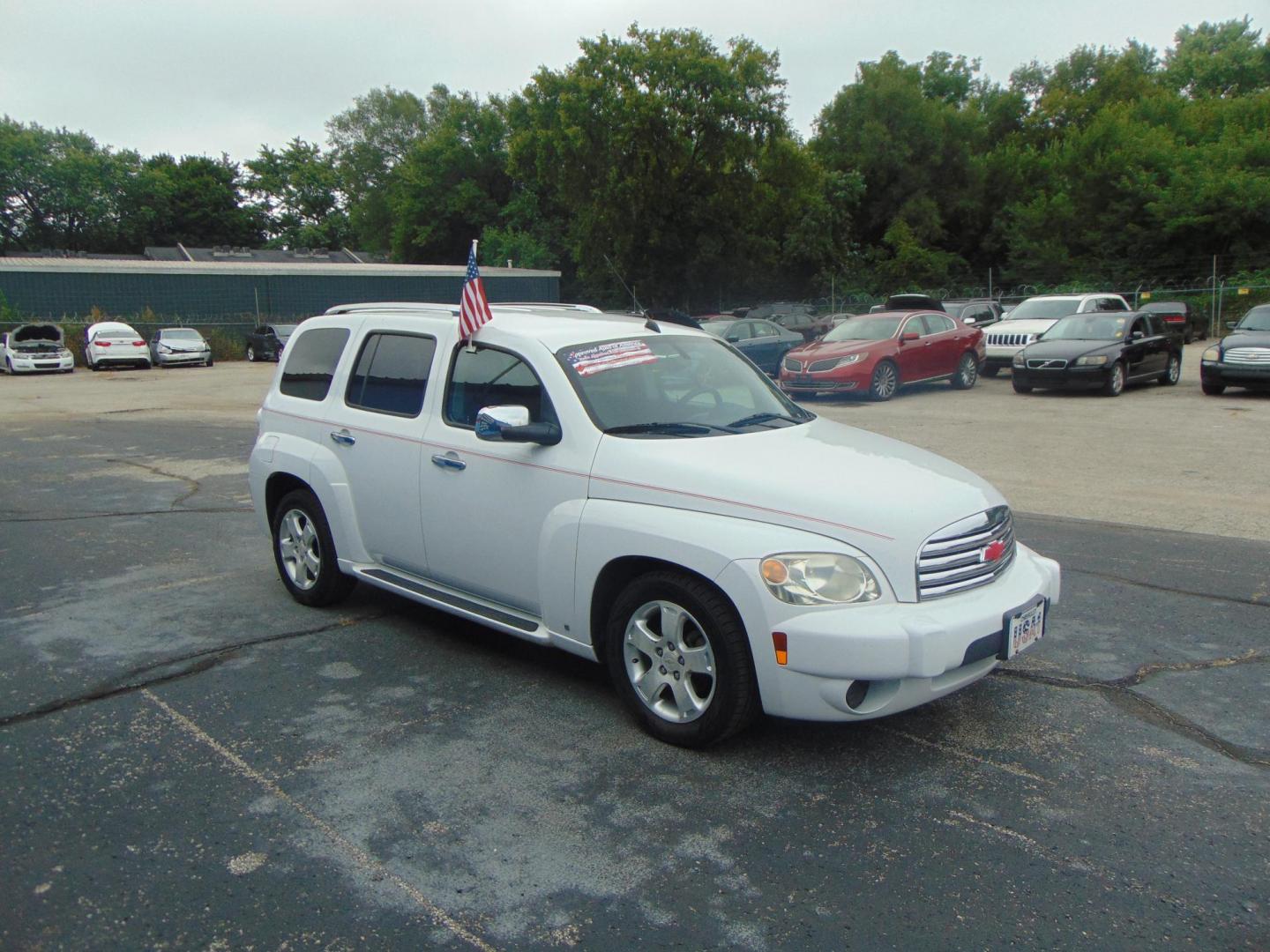 2007 Chevrolet HHR LT1 (3GNDA23D17S) with an 2.2L L4 DOHC 16V engine, 6-Speed Automatic Overdrive transmission, located at 2105 Dixie Hwy, Louisville, KY, 40210, (502) 772-3333, 38.220932, -85.795441 - Photo#3