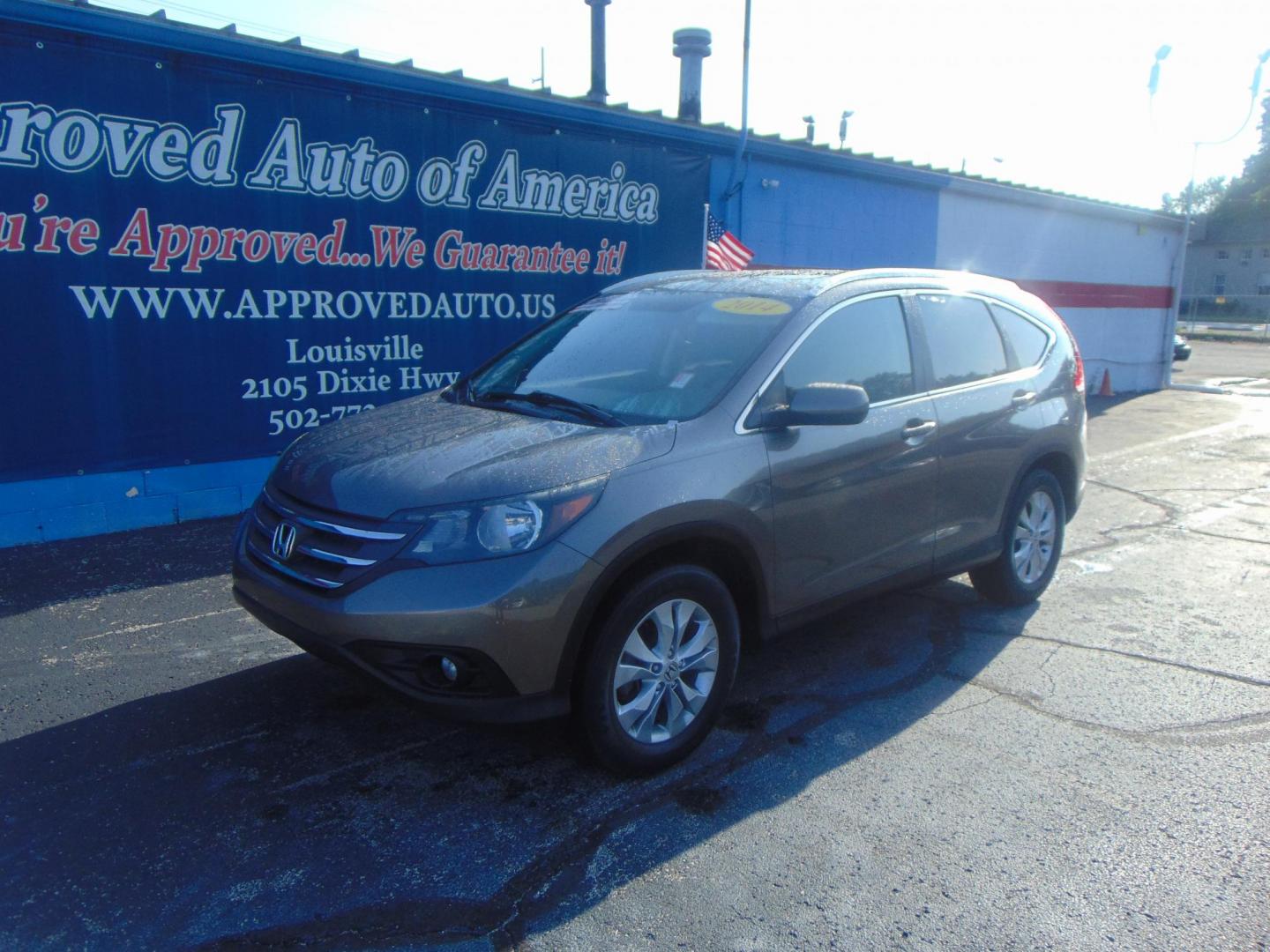 2014 Honda CR-V EX-L 2WD 5-Speed AT (5J6RM3H77EL) with an 2.4L L4 DOHC 16V engine, 5-Speed Automatic transmission, located at 2105 Dixie Hwy, Louisville, KY, 40210, (502) 772-3333, 38.220932, -85.795441 - Photo#1