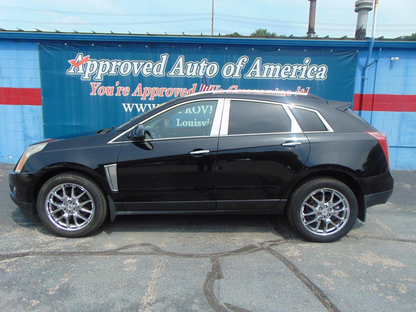 2014 Cadillac SRX Performance Collection FWD (3GYFNCE37ES) with an 3.6L V6 DOHC 24V FFV engine, 6-Speed Automatic transmission, located at 2105 Dixie Hwy, Louisville, KY, 40210, (502) 772-3333, 38.220932, -85.795441 - Photo#0