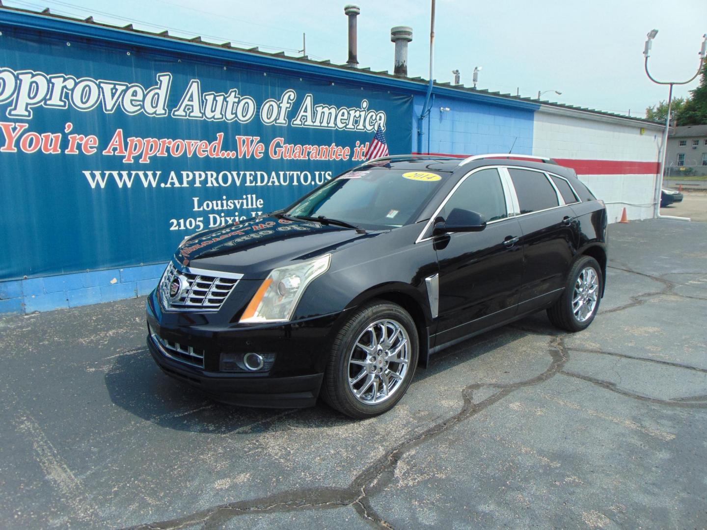 2014 Cadillac SRX Performance Collection FWD (3GYFNCE37ES) with an 3.6L V6 DOHC 24V FFV engine, 6-Speed Automatic transmission, located at 2105 Dixie Hwy, Louisville, KY, 40210, (502) 772-3333, 38.220932, -85.795441 - Photo#1